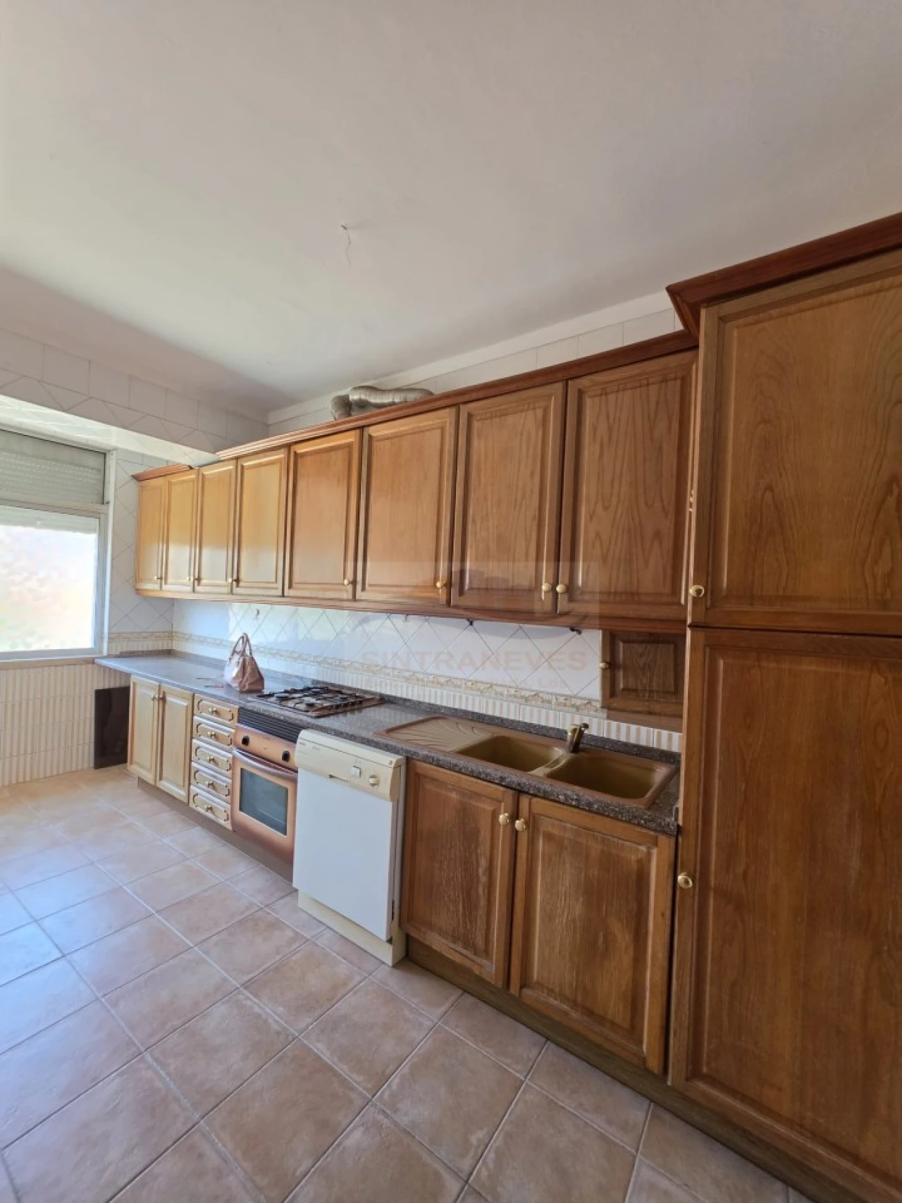 Apartamento T2 para Venda em Águas Livres Foto 19