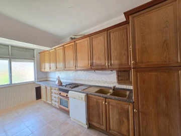 Apartamento T2 para Venda em Águas Livres