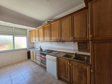 Apartamento T2 para Venda em Águas Livres