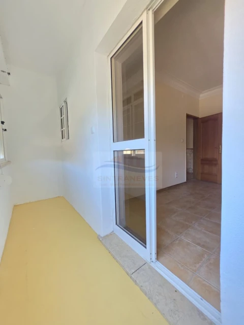 Apartamento T2 para Venda em Águas Livres