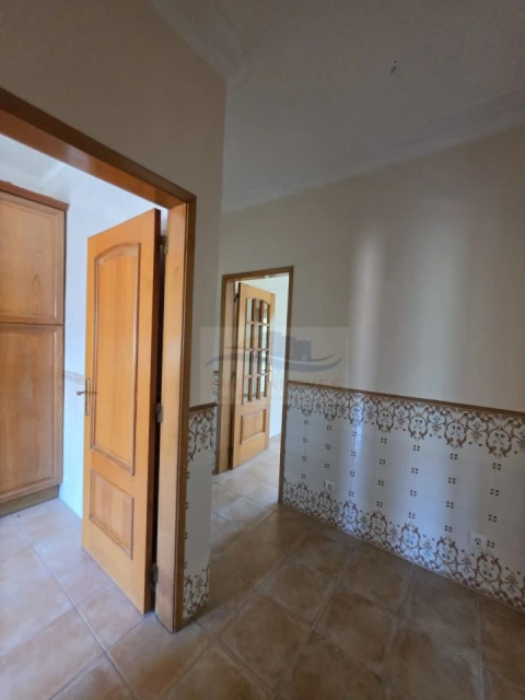 Apartamento T2 para Venda em Águas Livres