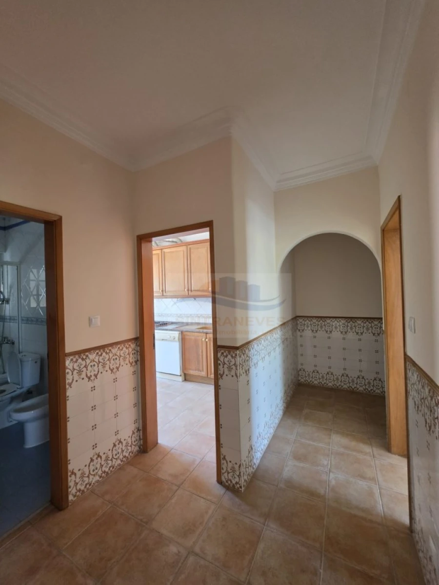 Apartamento T2 para Venda em Águas Livres Foto 12
