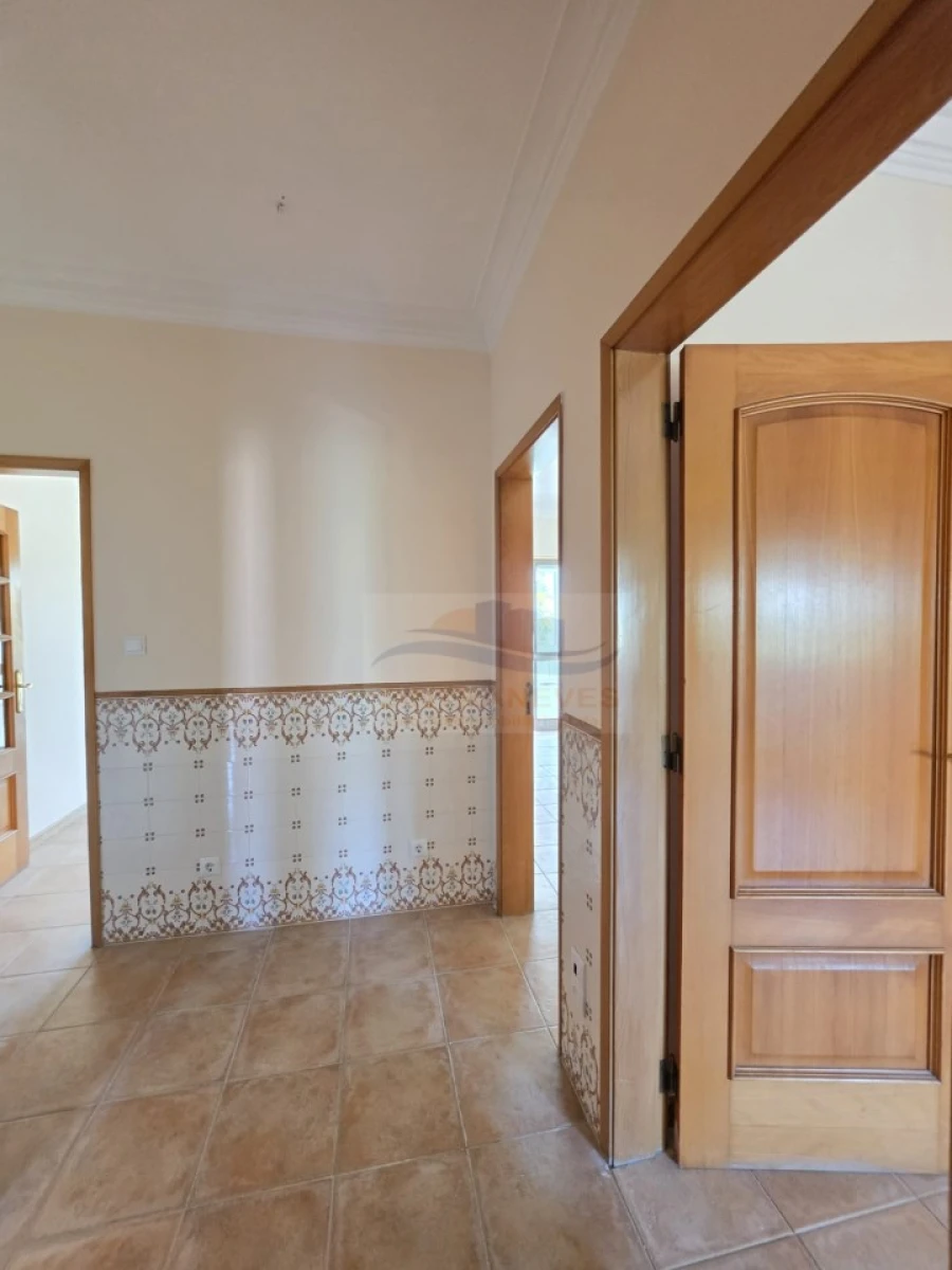 Apartamento T2 para Venda em Águas Livres Foto 23