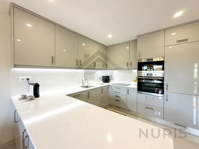 Apartamento T2 para Venda em Portimão Foto 13