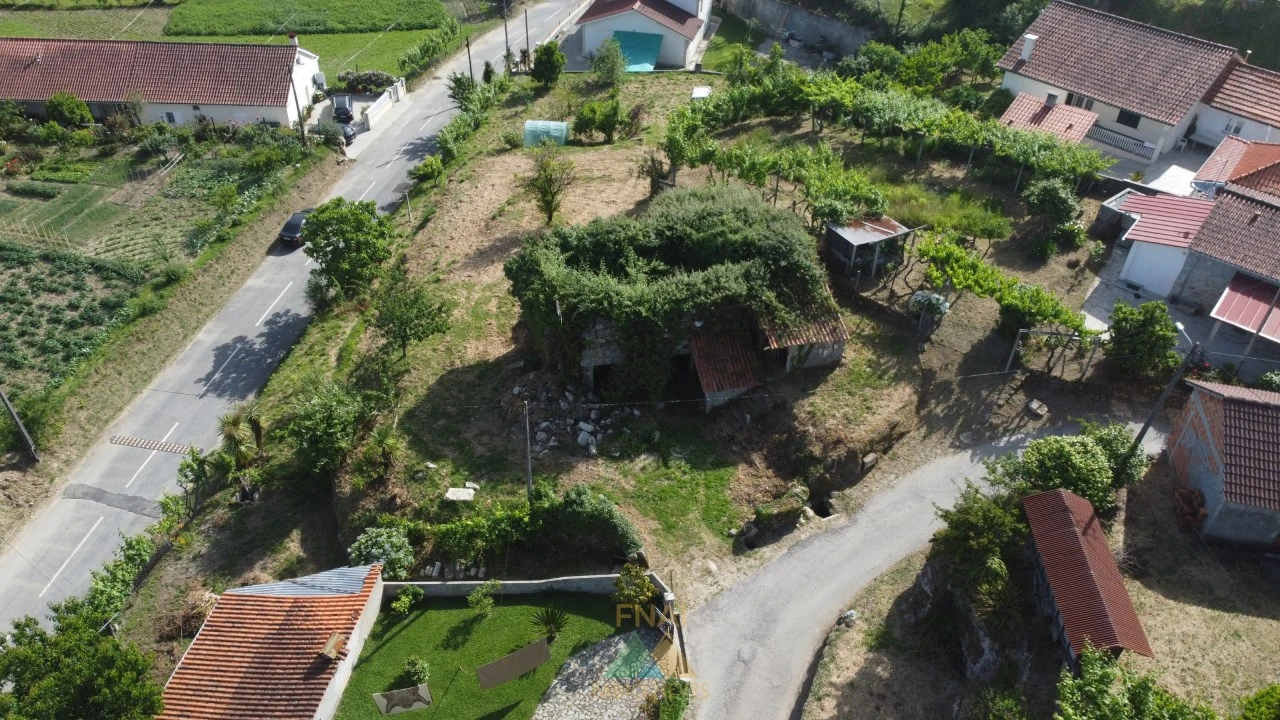 Moradia T3 para Venda em Sabadim Foto 2