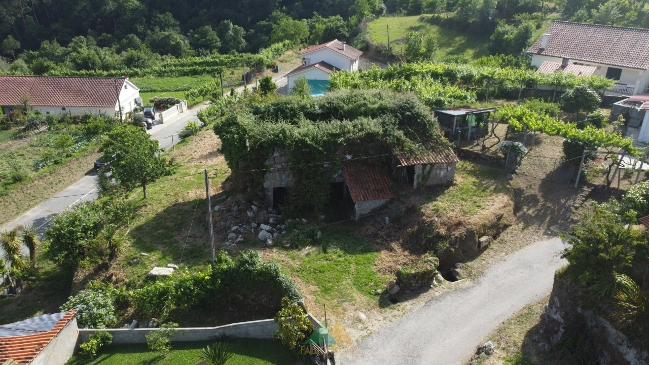 Moradia T3 para Venda em Sabadim Foto 3
