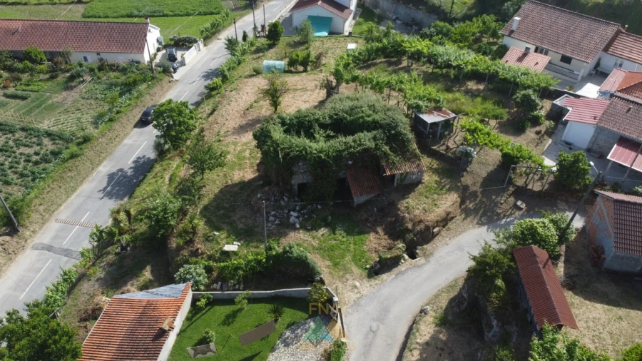 Moradia T3 para Venda em Sabadim Foto 2