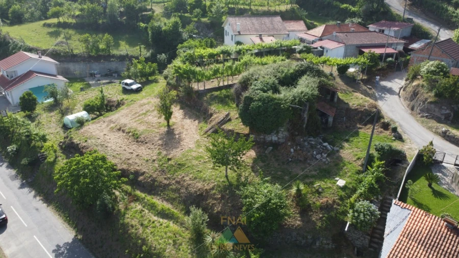 Moradia T3 para Venda em Sabadim Foto 8