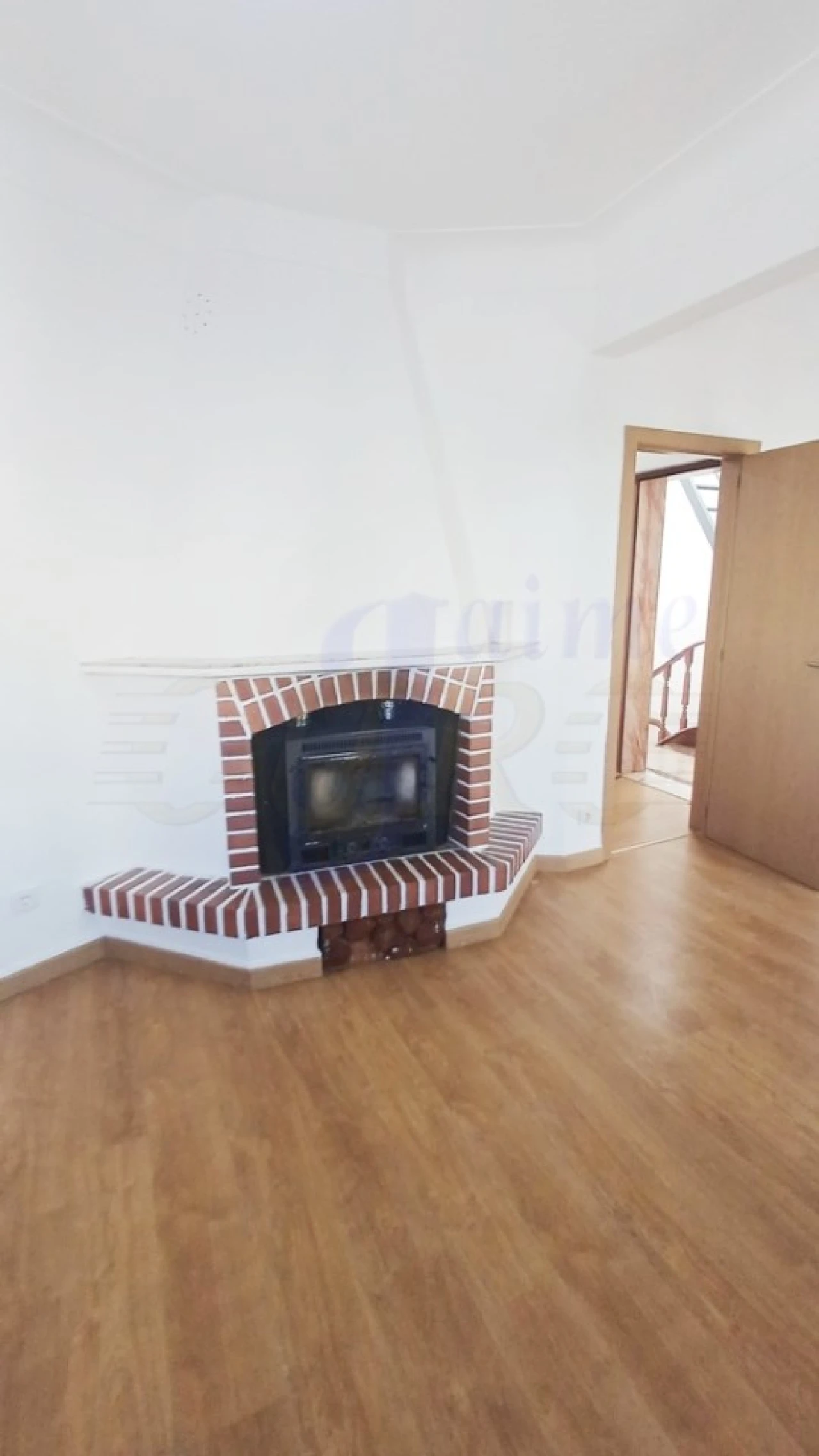 Apartamento T4 para Venda em Rio de Mouro Foto 3
