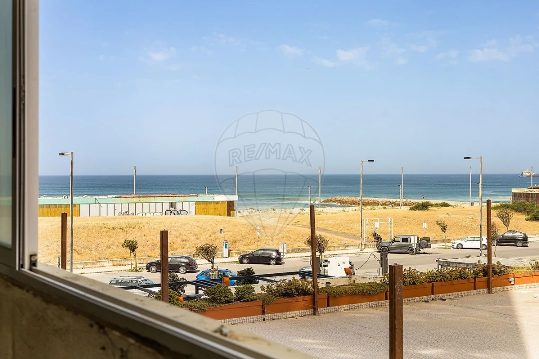 Apartamento T1 para Venda em Costa da Caparica Foto 15