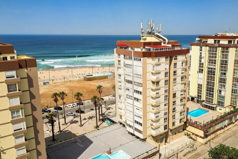 Apartamento T1 para Venda em Costa da Caparica Foto 35