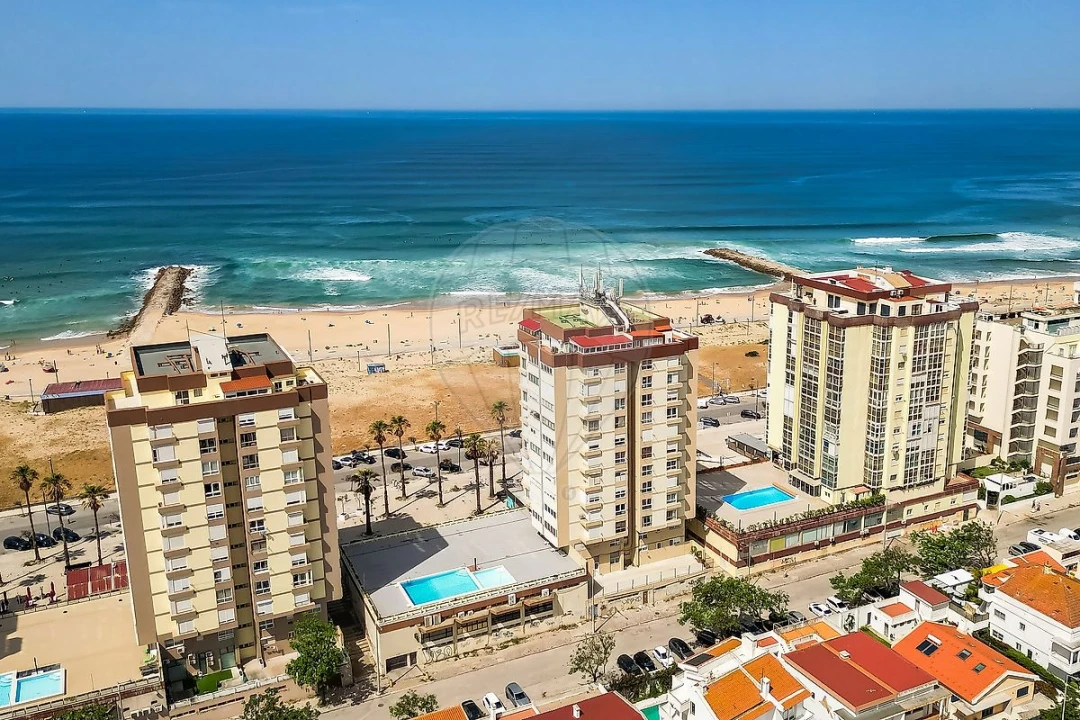 Apartamento T1 para Venda em Costa da Caparica Foto 37