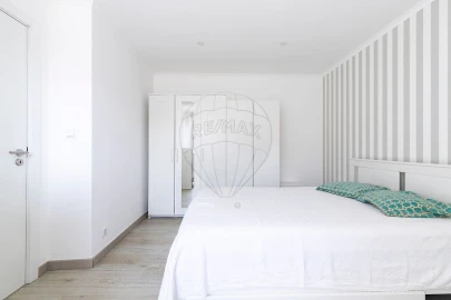 Apartamento T1 para Venda em Bombarral e Vale Covo