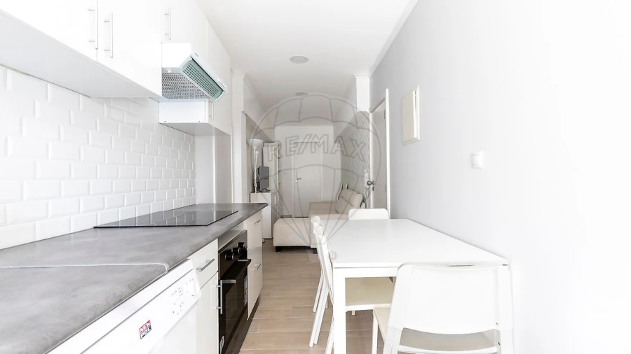 Apartamento T1 para Venda em Bombarral e Vale Covo
