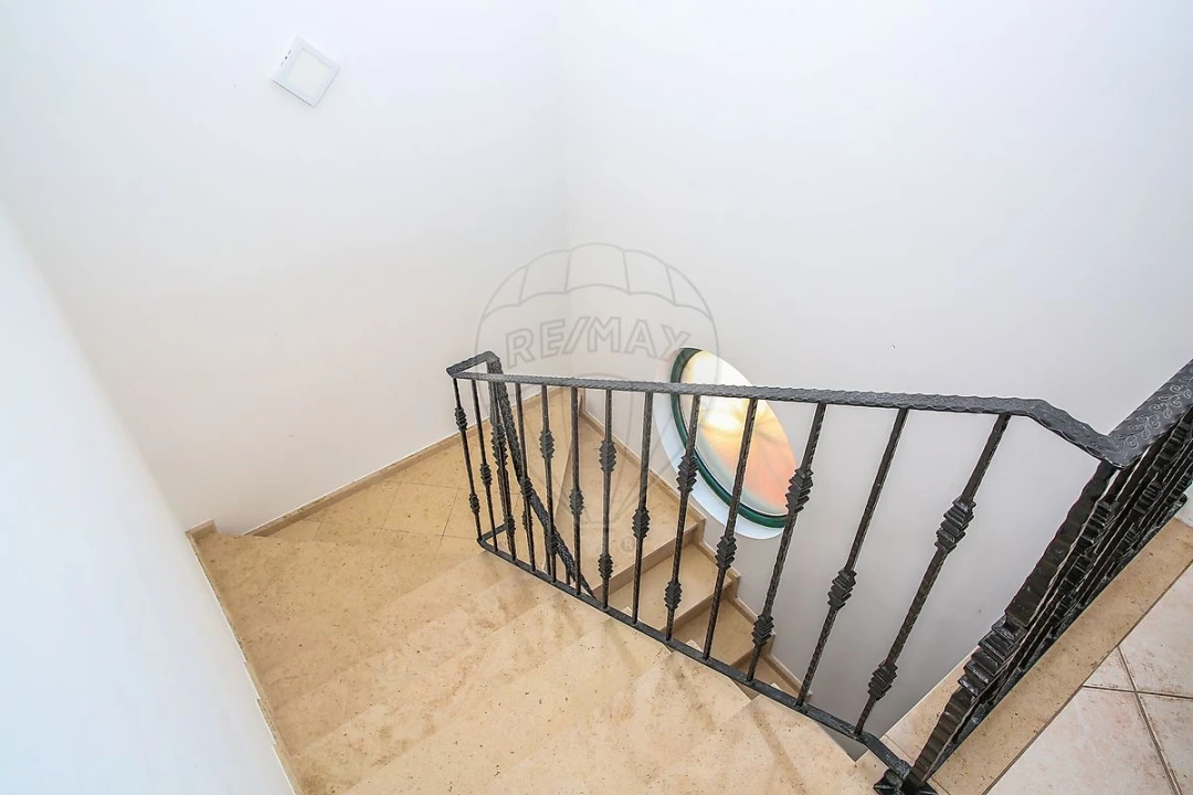 Moradia T4 para Venda em Malveira e São Miguel de Alcainça Foto 29