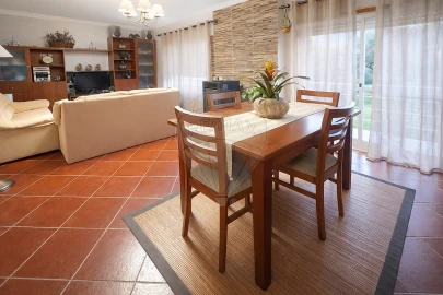 Apartamento T2 para Venda em Ota