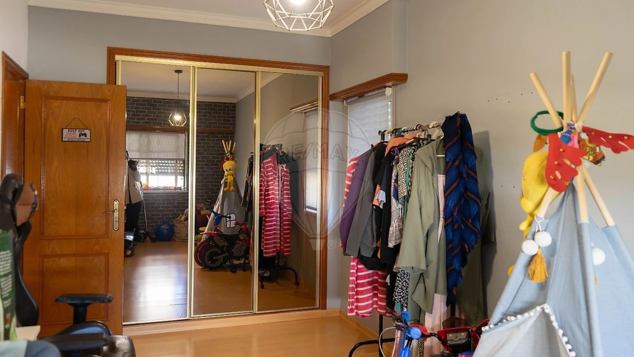 Apartamento T3 para Venda em Azambuja Foto 4