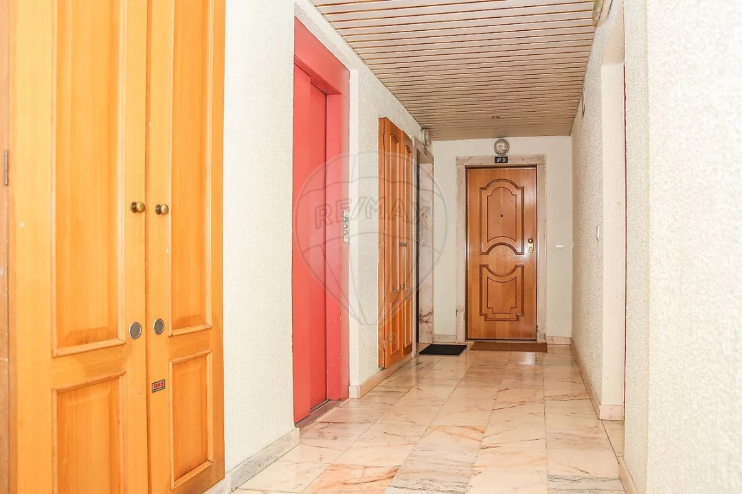 Apartamento T3 para Venda em Azambuja Foto 39