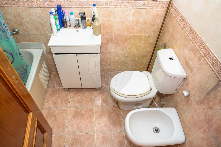 Apartamento T3 para Venda em Azambuja Foto 37