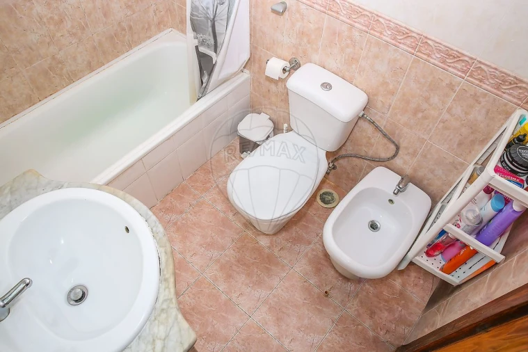 Apartamento T3 para Venda em Azambuja Foto 36