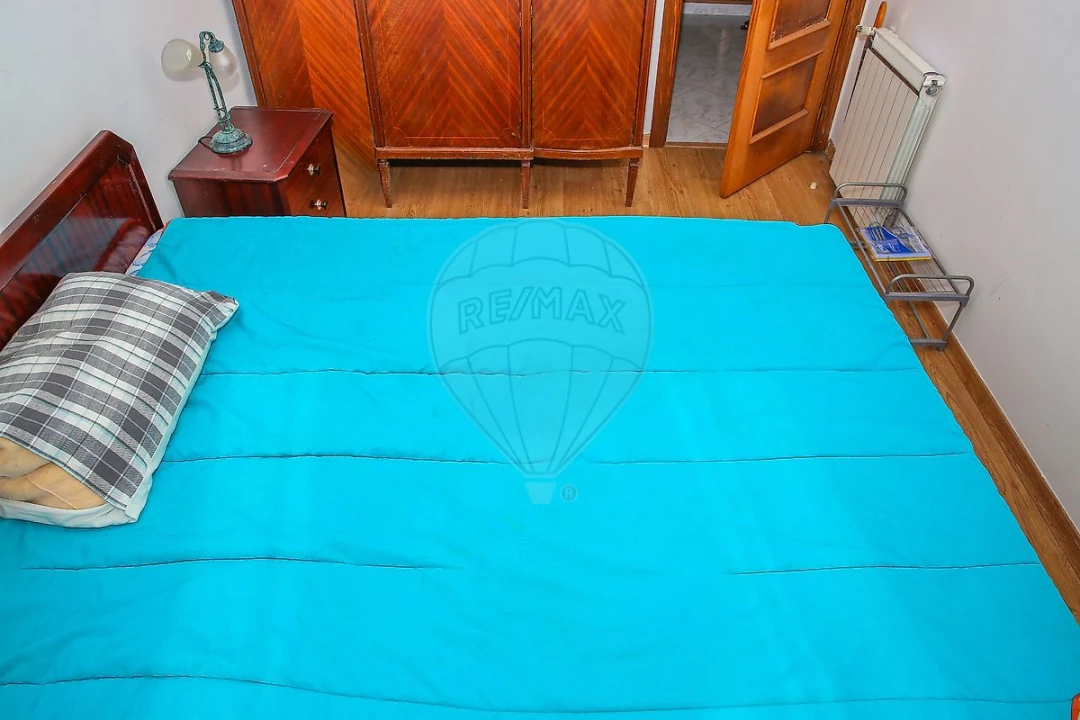 Apartamento T3 para Venda em Azambuja Foto 31