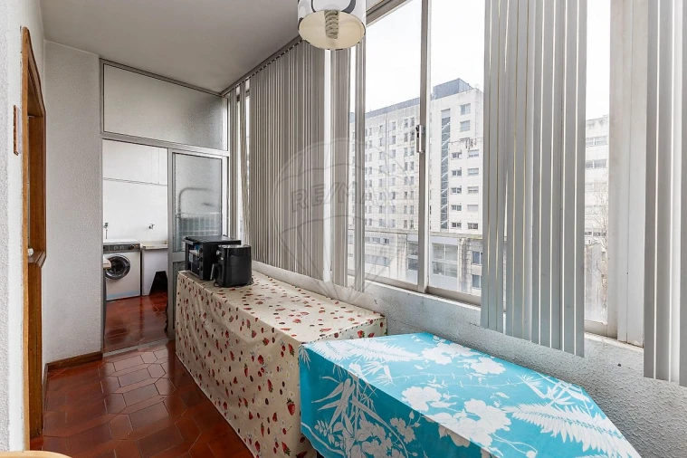 Apartamento T2 para Venda em Cidade da Maia Foto 10