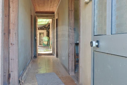 Moradia T3 para Venda em Portunhos e Outil