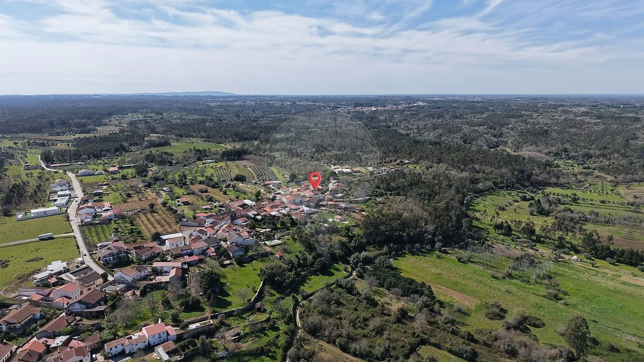 Moradia T3 para Venda em Portunhos e Outil Foto 17