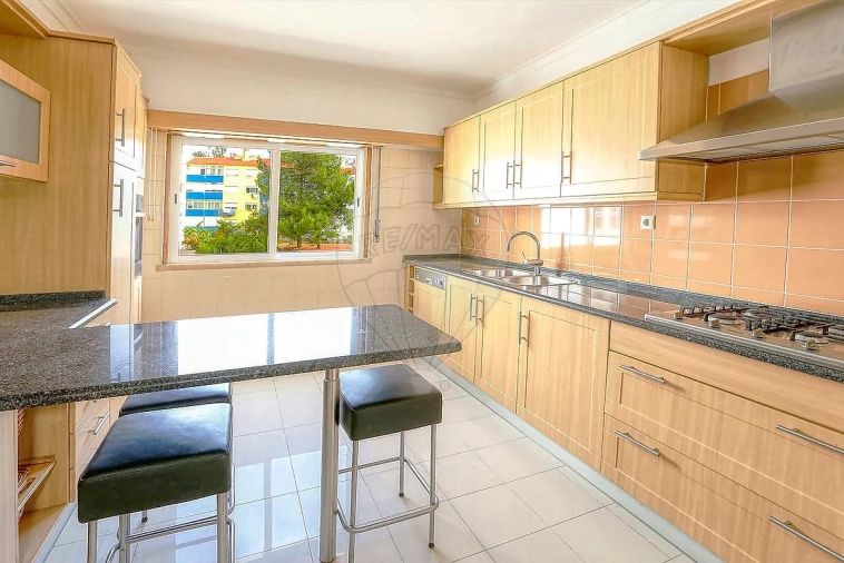 Apartamento T3 para Arrendamento em Cascais e Estoril Foto 5