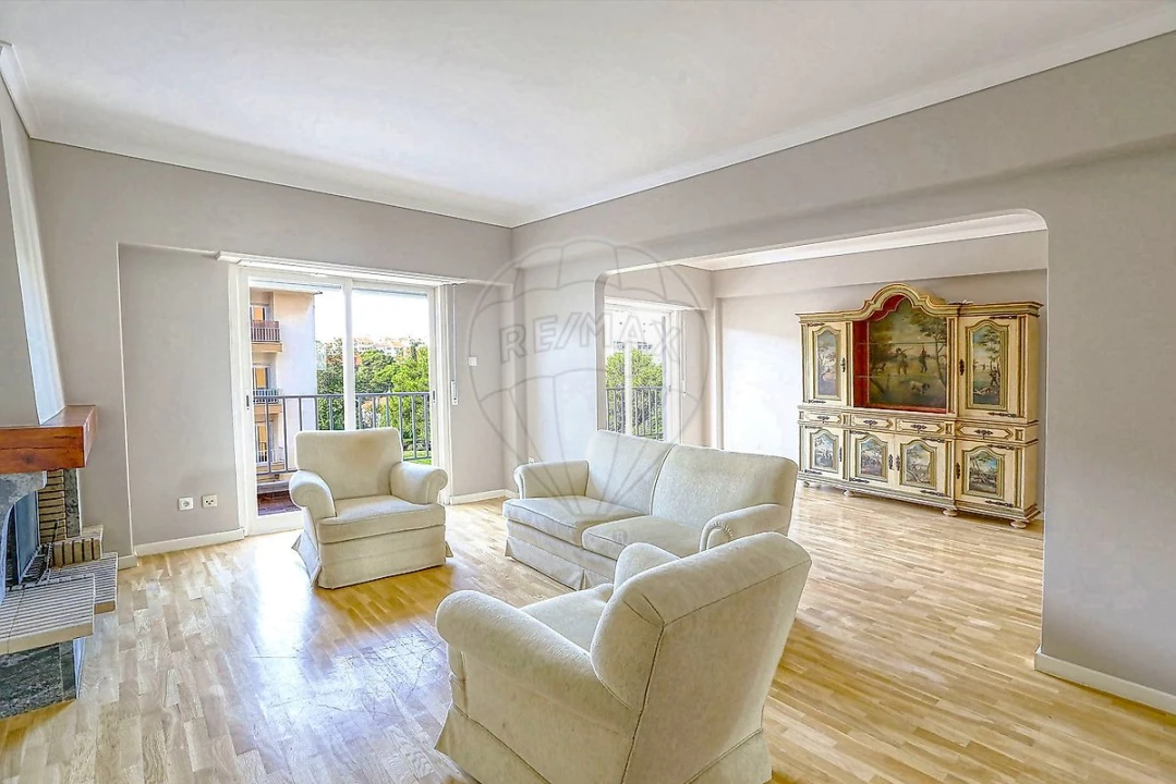 Apartamento T3 para Arrendamento em Cascais e Estoril Foto 3