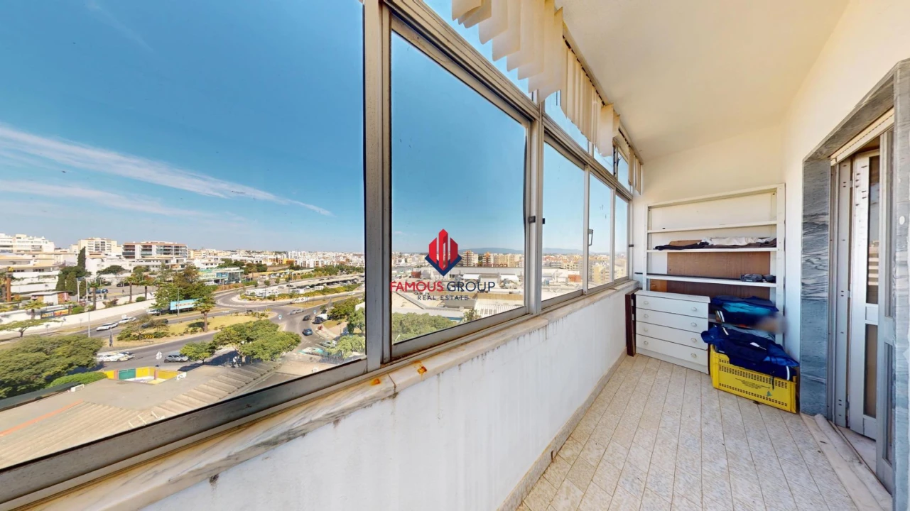 Apartamento T3 para Venda em Portimão Foto 12