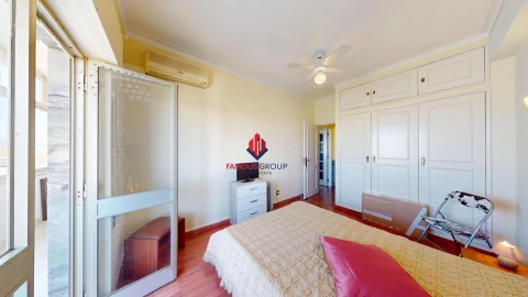 Apartamento T3 para Venda em Portimão