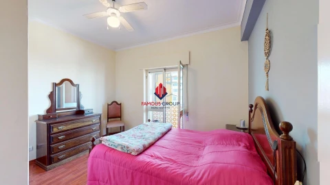 Apartamento T3 para Venda em Portimão