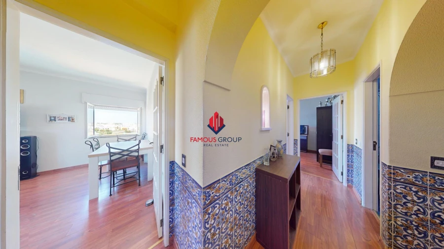 Apartamento T3 para Venda em Portimão Foto 4