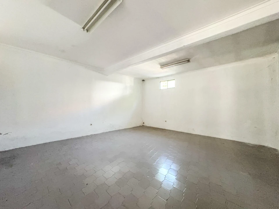 Negócio para Venda em Alhos Vedros Foto 4