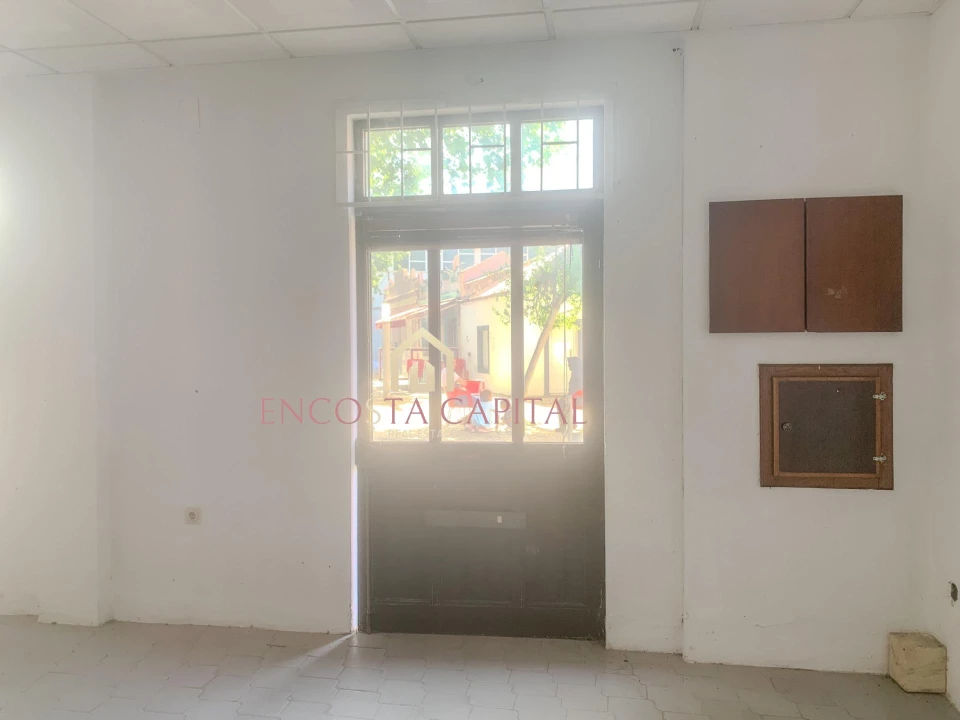 Negócio para Venda em Alhos Vedros Foto 11