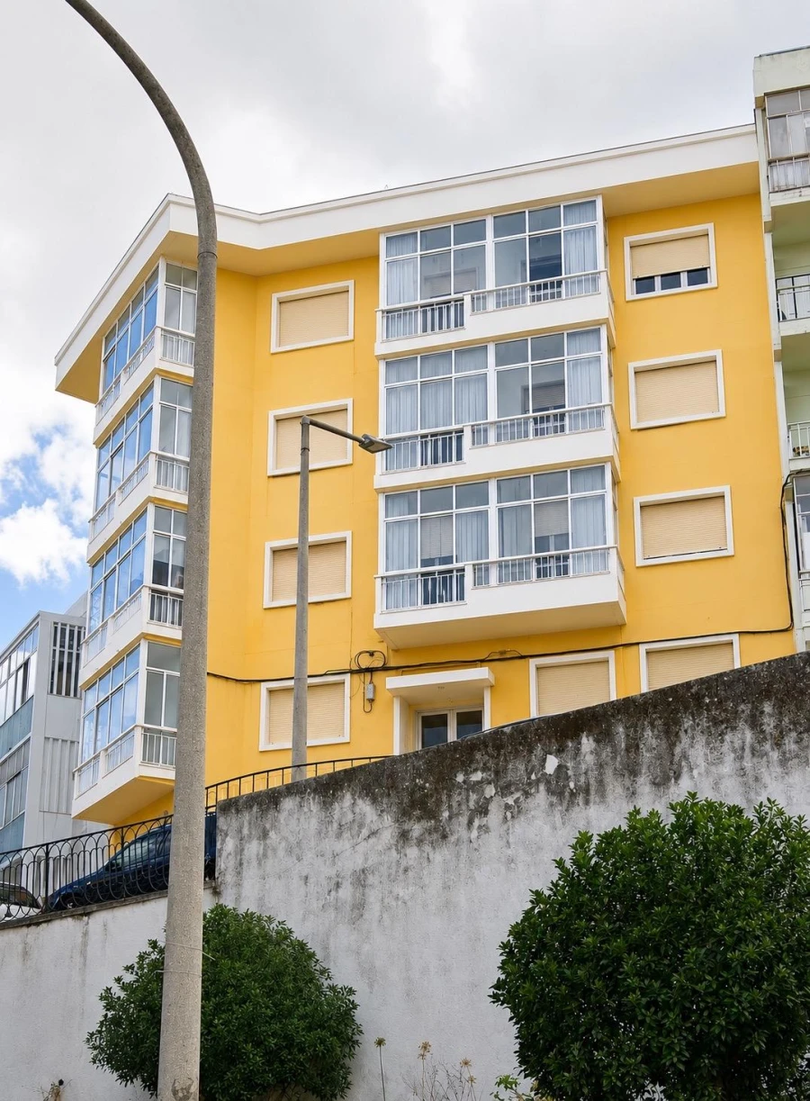 Apartamento T2 para Venda em Sacavém e Prior Velho Foto 2