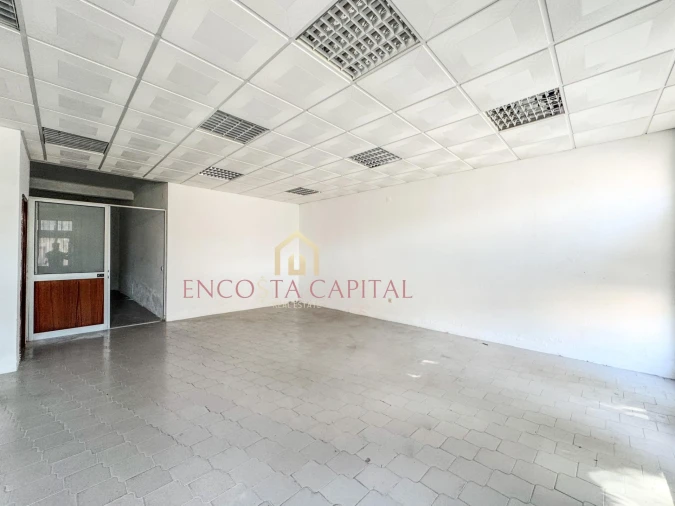 Negócio para Venda em Alhos Vedros Foto 3