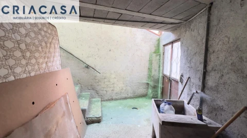 Moradia T2 para Venda em Silgueiros