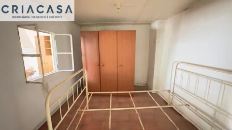 Moradia T2 para Venda em Silgueiros