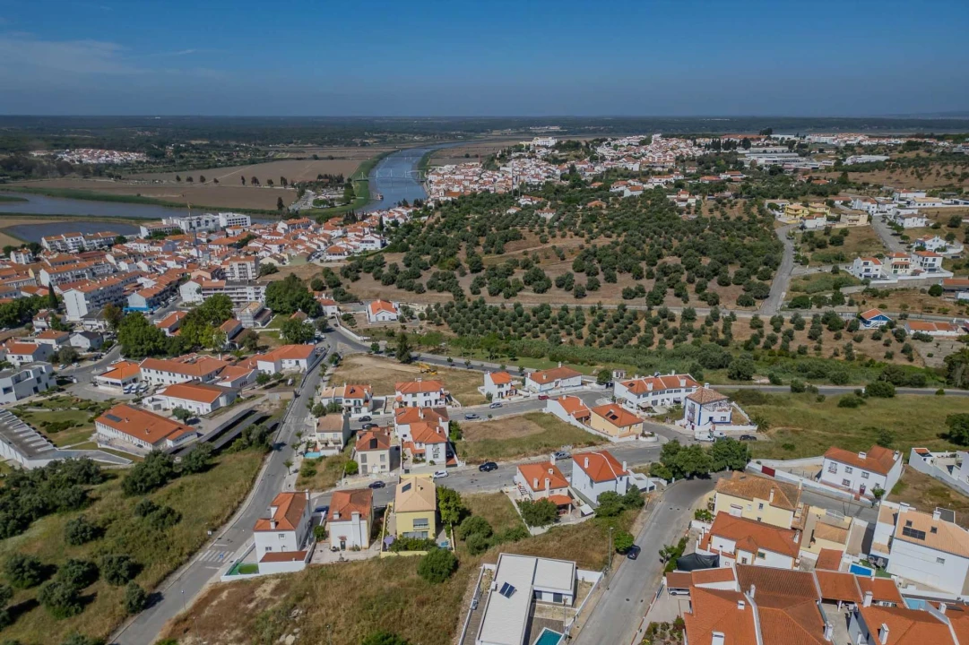 Terreno para Venda em Santa Maria do Castelo e Santiago e Santa Susana Foto 4