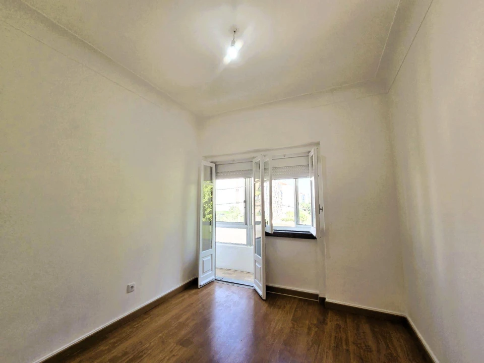Apartamento T4 para Venda em Agualva e Mira-Sintra Foto 12