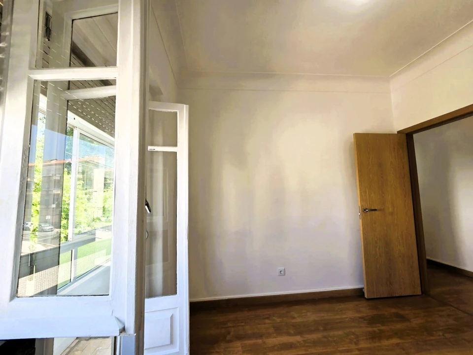 Apartamento T4 para Venda em Agualva e Mira-Sintra Foto 16