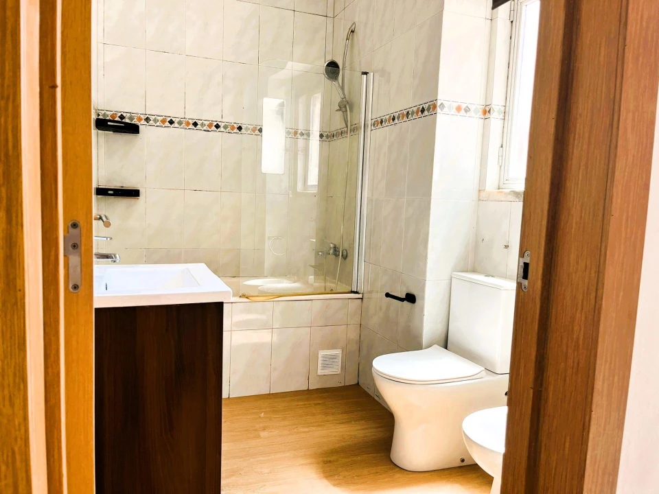 Apartamento T4 para Venda em Agualva e Mira-Sintra Foto 28