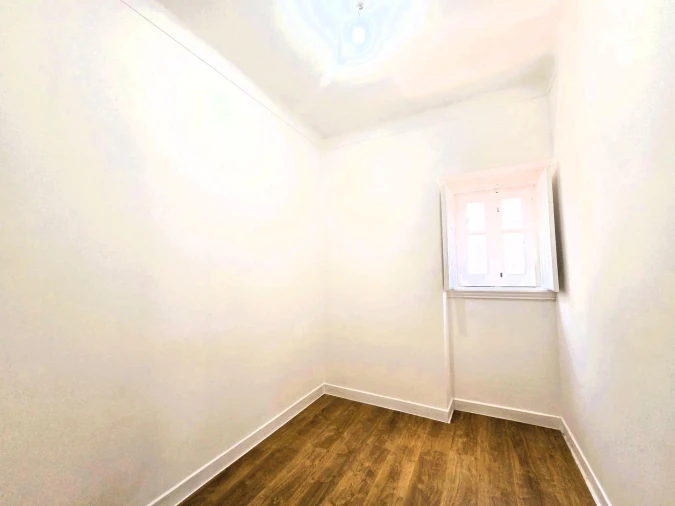 Apartamento T4 para Venda em Agualva e Mira-Sintra Foto 11