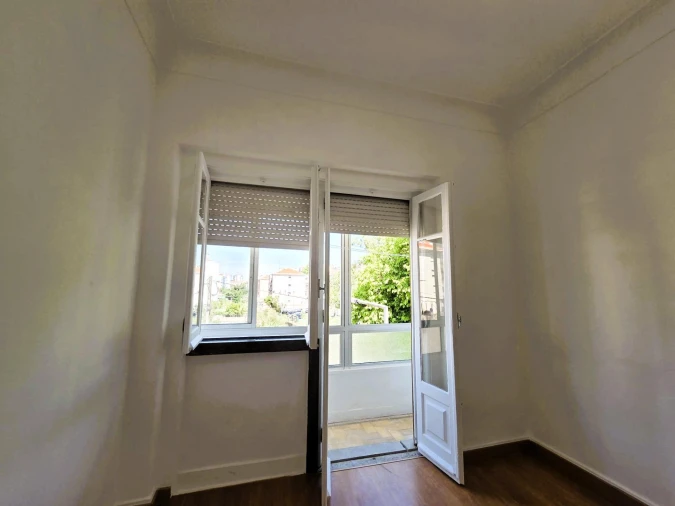 Apartamento T4 para Venda em Agualva e Mira-Sintra Foto 15
