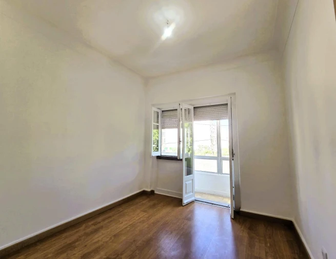Apartamento T4 para Venda em Agualva e Mira-Sintra Foto 20