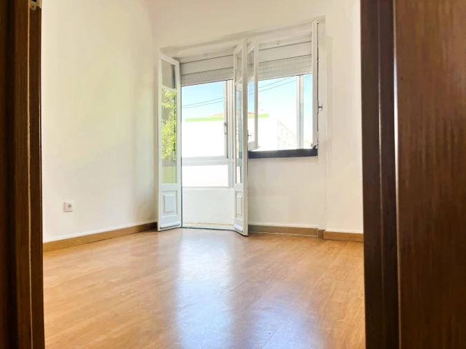 Apartamento T4 para Venda em Agualva e Mira-Sintra Foto 30