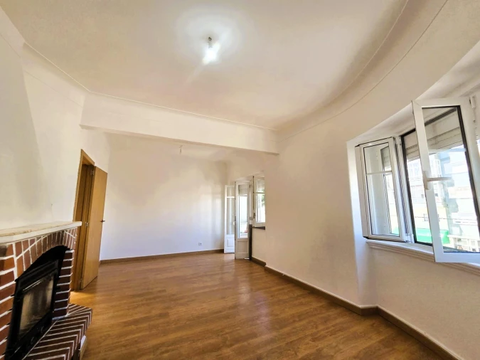 Apartamento T4 para Venda em Agualva e Mira-Sintra Foto 38