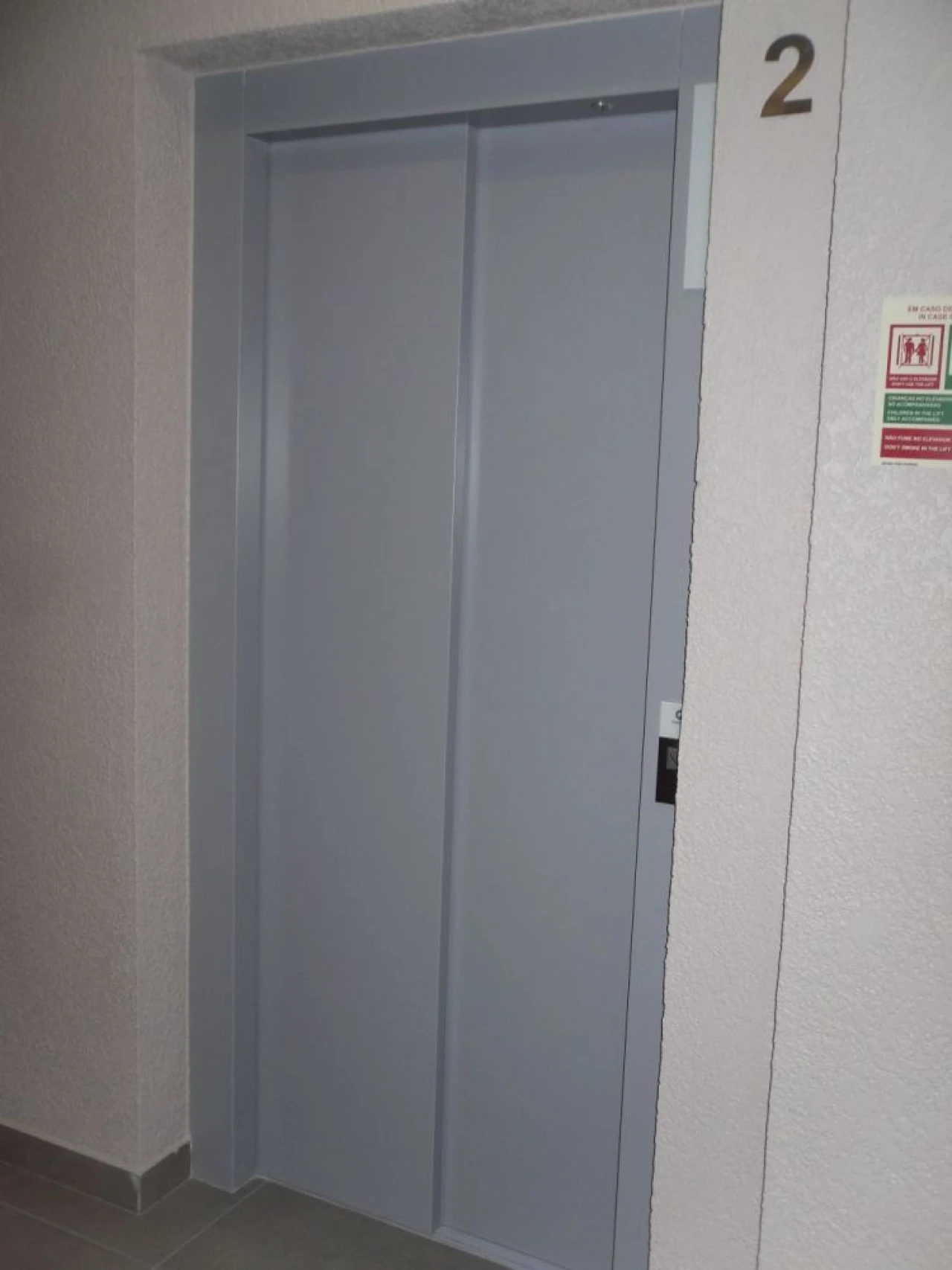 Apartamento T4 para Venda em Carcavelos e Parede Foto 14